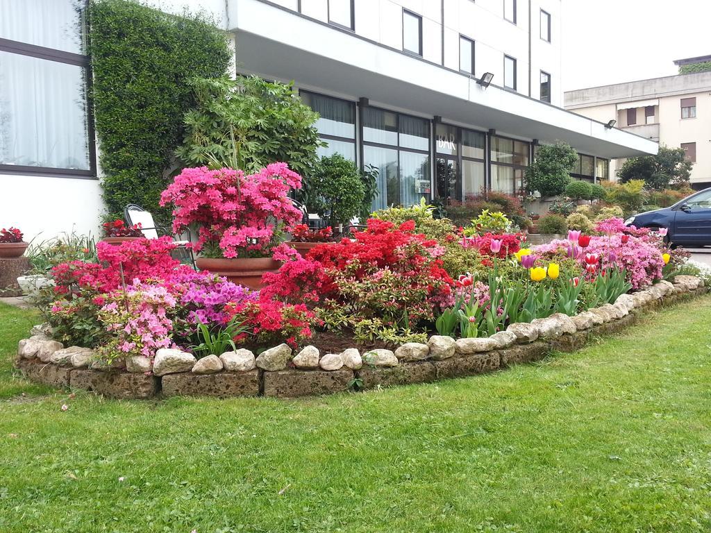 Turandot Magnolia - Hotel & Congressi Grisignano di Zocco Exterior foto